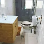アパート Apartment, Fully Equipped ヒマラ